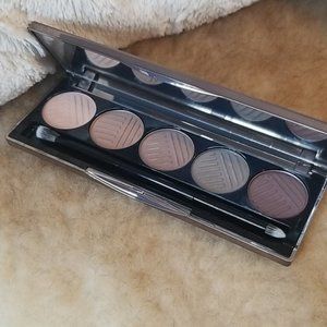 Dose of Colors Eyeshadow Palette